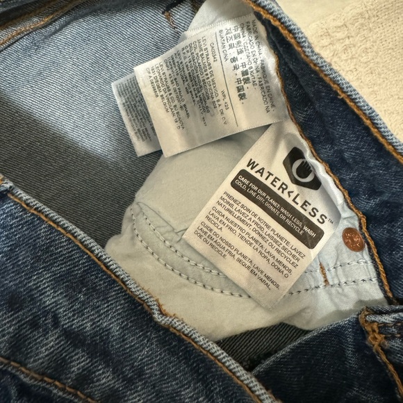 Levi’s Wedgie Straight Premium Jeans - Picture 4 of 6